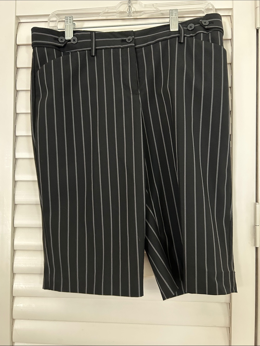 Express Black Pinstripe Women’s Shorts